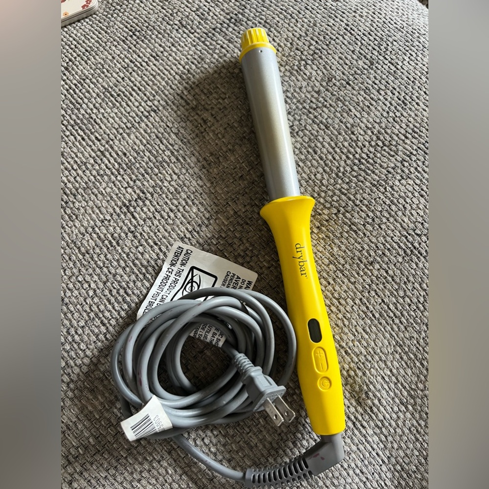 Dry at wrap party curling wand
